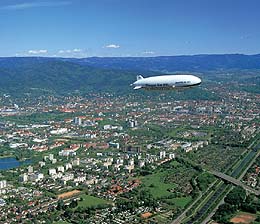 Freiburg mit Zeppelin